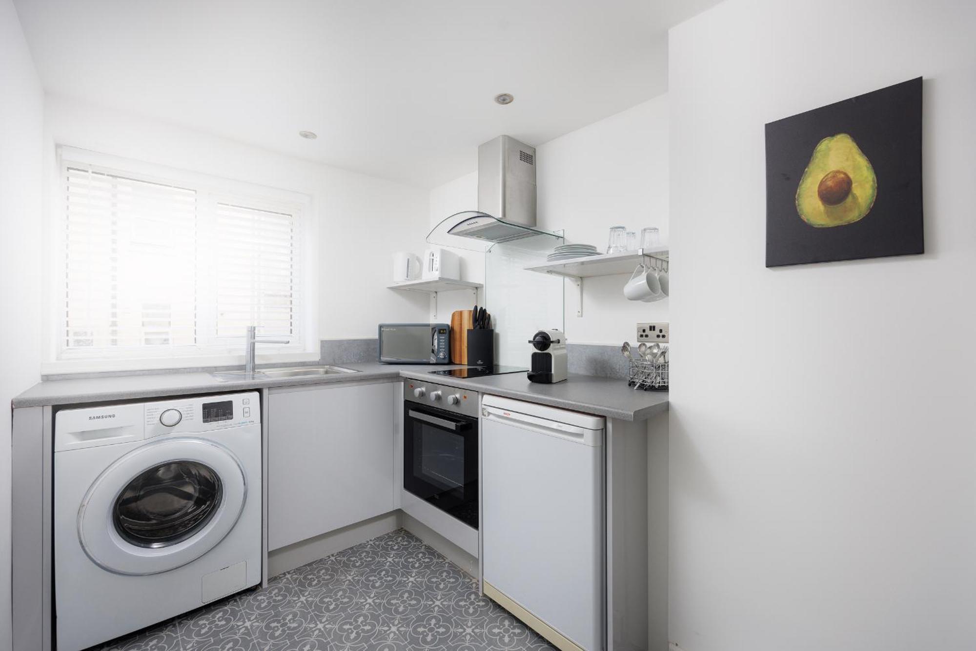 Boujis Central Plymouth Apartment - Sleeps 4 - Habita Property ภายนอก รูปภาพ