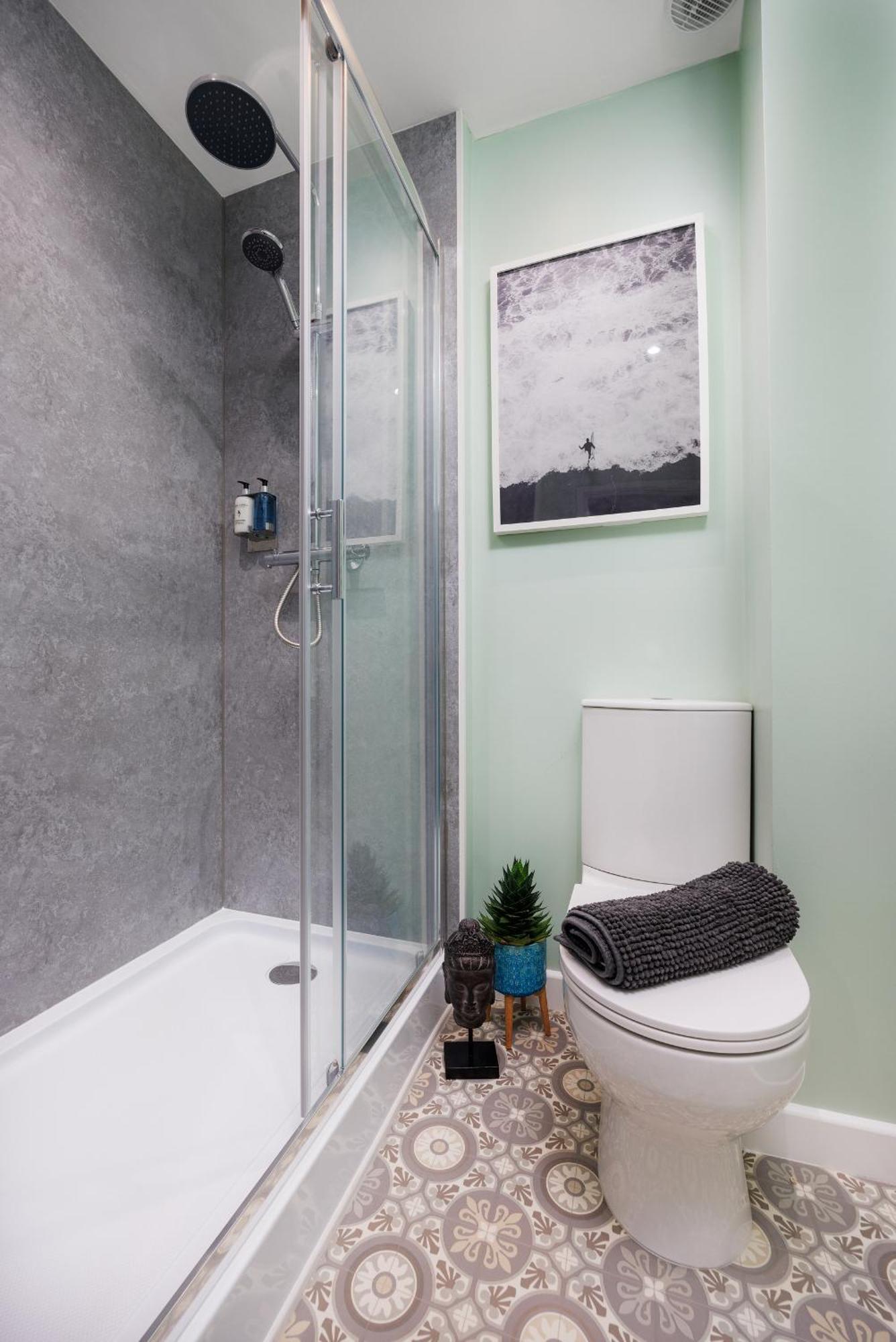 Boujis Central Plymouth Apartment - Sleeps 4 - Habita Property ภายนอก รูปภาพ